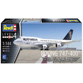 Revell Boeing 747-400 IRON MAIDEN ED FORCE ONE Modellező készlet Repülőgép 1:144, 85 darabos